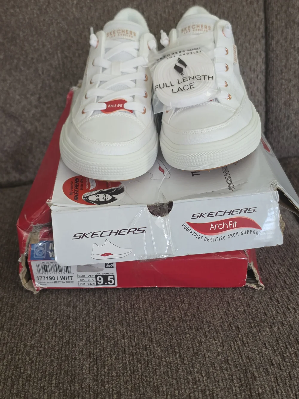Skechers Street Arch Fit Arcade Meet Ya There White Sneakers Size 9.5